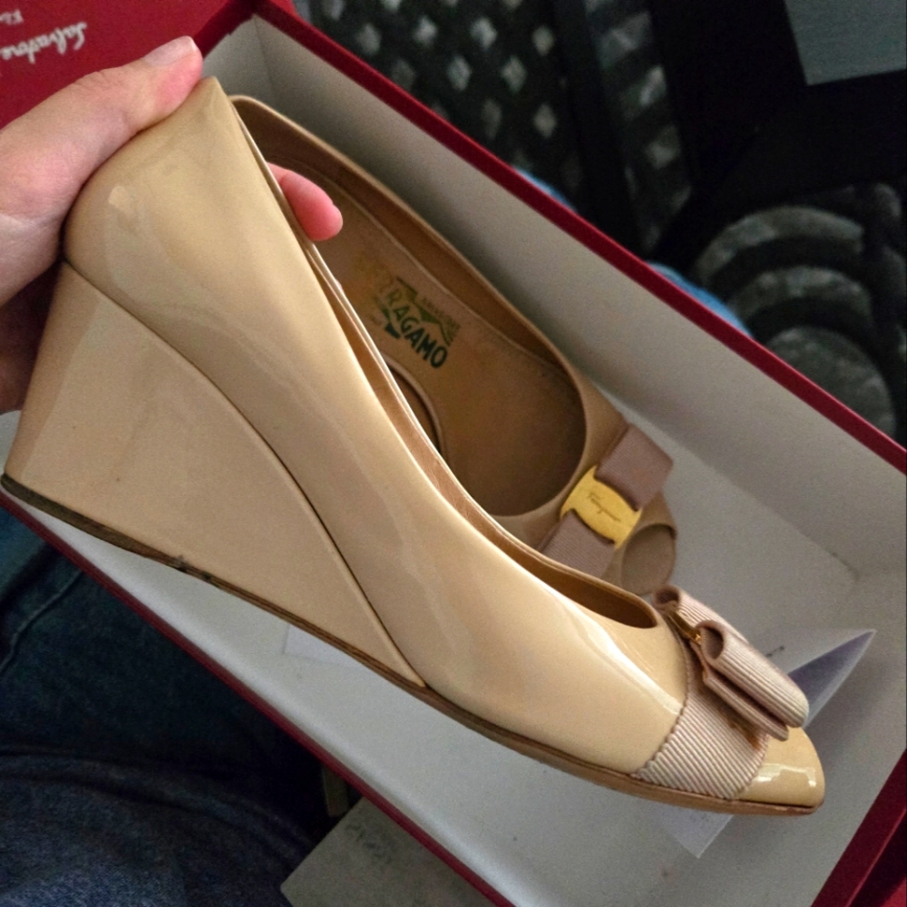 Salvatore Ferragamo SissiNude Wedge Heals with Gold Detail Bow